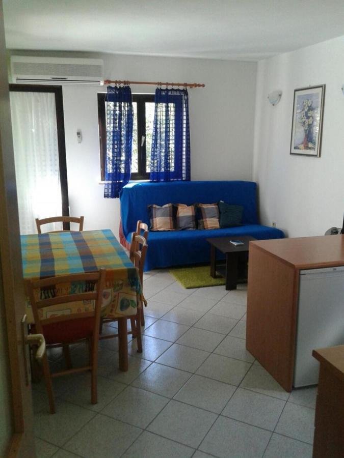 Apartments Magda Супетар Экстерьер фото